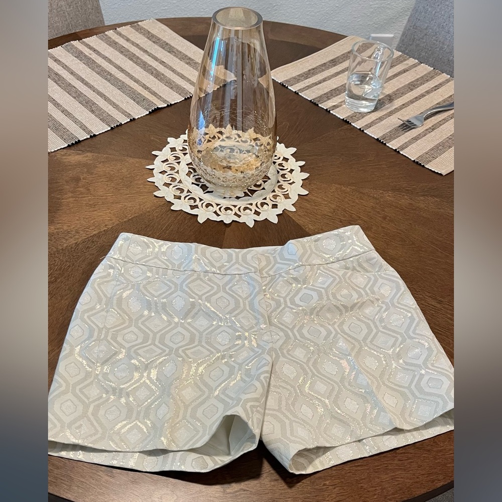 White and Black Market shorts like new, size 2